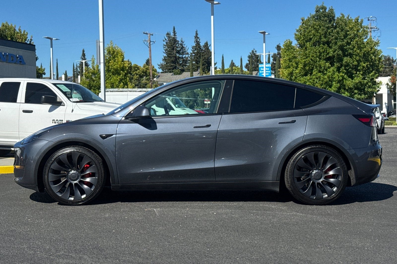 tesla model y 2022 7SAYGDEF4NF501049 image tesla model y 2022 7SAYGDEF4NF501049 image